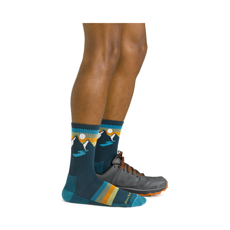 Darn Tough Men's Sunset Ridge Micro Crew Lightweight Hiking Socks Bottle-2