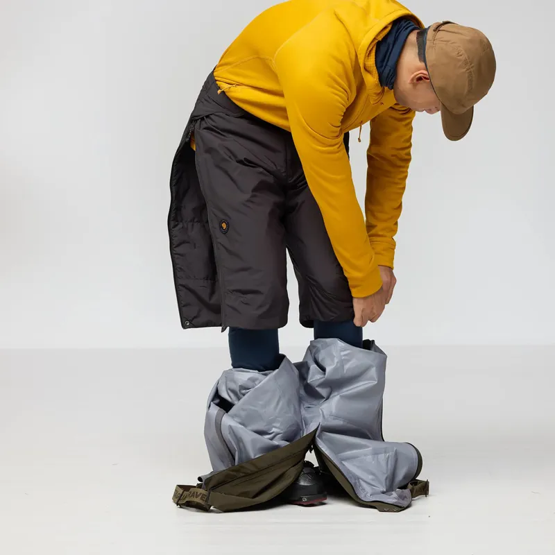 Fjallraven Men's Bergtagen 60 Insulation Shorts Black-8