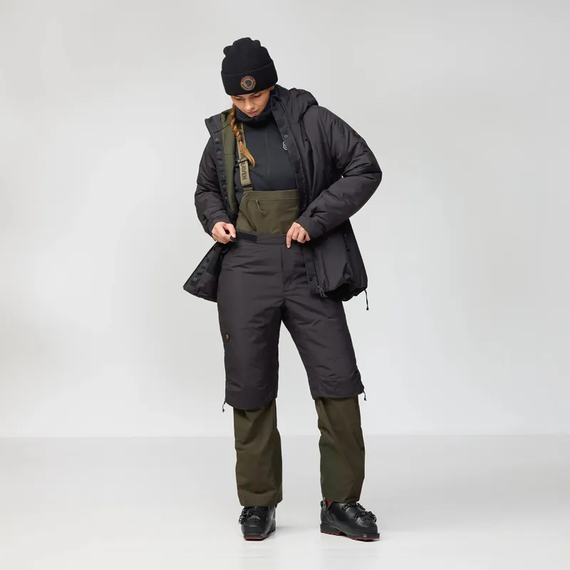 Fjallraven Men's Bergtagen 60 Insulation Shorts Black-5