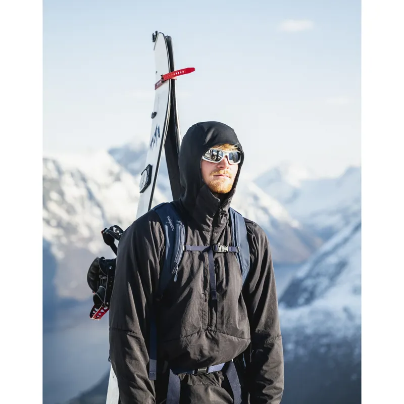 Norrona Men's More Octa Zip Hooded Midlayer Flame-5