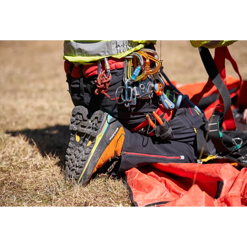 Scarpa Men's Zodiac Tech GTX Mountaineering Boots  Anthracite / Tonic-7