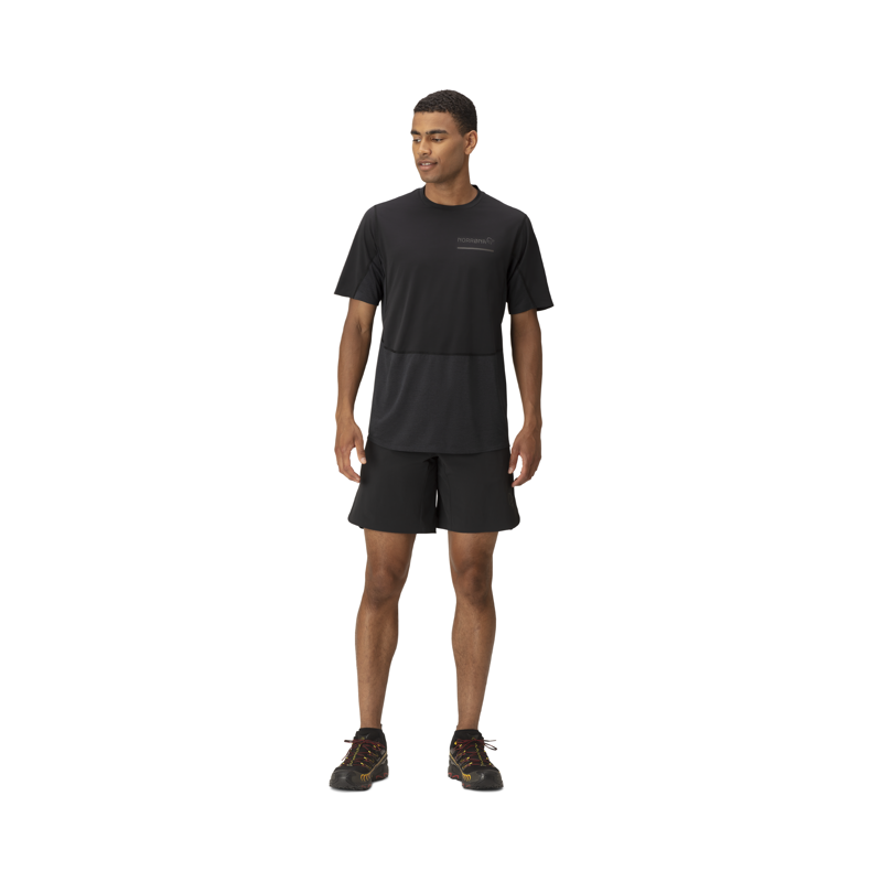 Norrona Men's Senja Equaliser Lightweight T-Shirt Baselayer Caviar-2