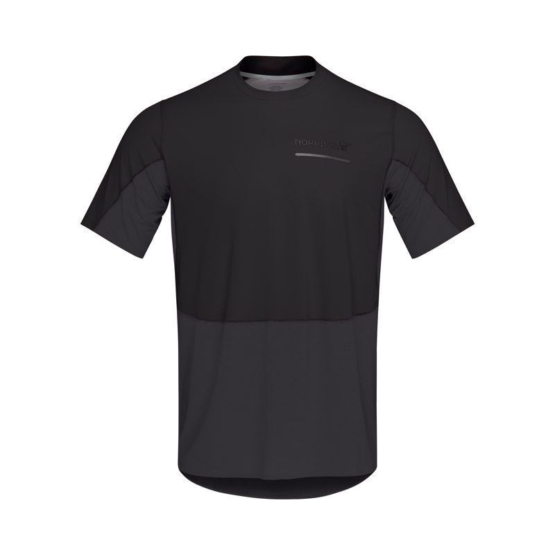 Norrona Men's Senja Equaliser Lightweight T-Shirt Baselayer Caviar