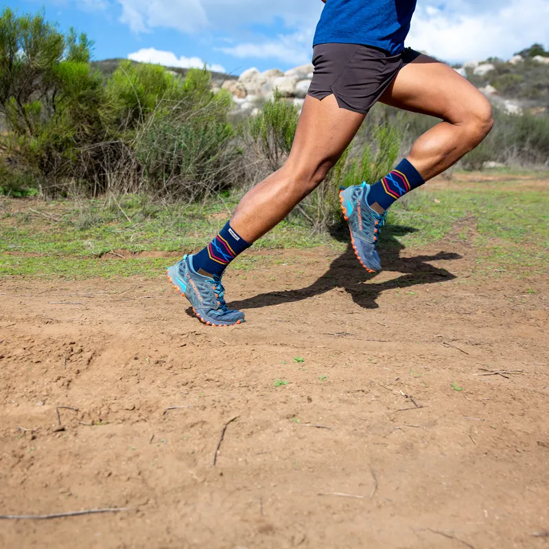 Injinji Men's Trail Midweight Crew Toe Socks Denim-4
