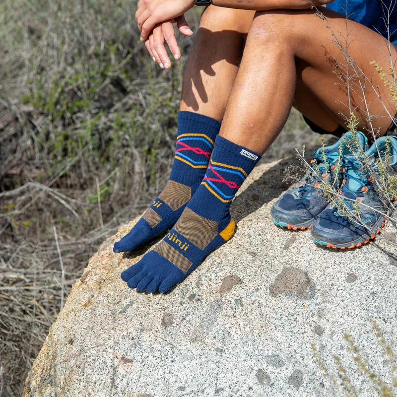 Injinji Men's Trail Midweight Crew Toe Socks Denim-6