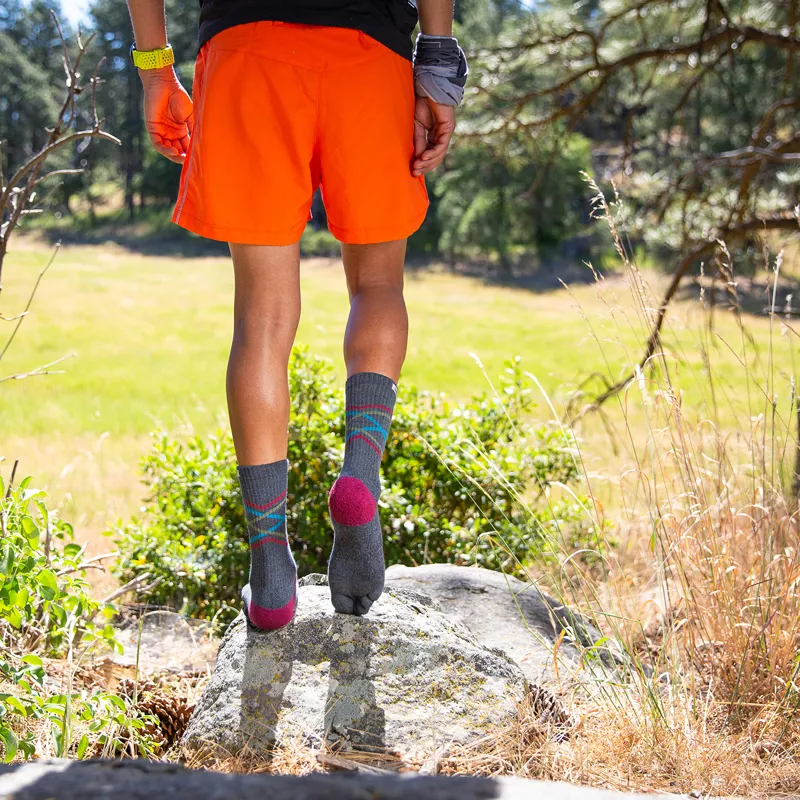 Injinji Men's Trail Midweight Crew Toe Socks Peak-3