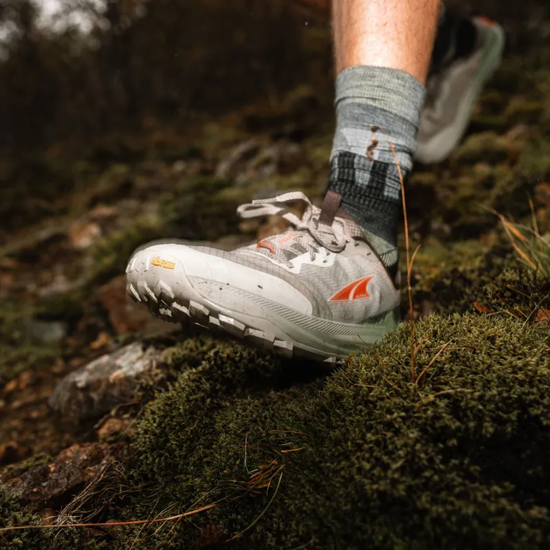 Altra Men's Lone Peak 9+ GTX Trail Shoes Black Black-11