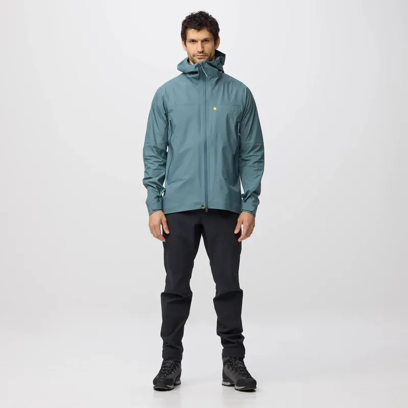 Fjallraven Men's Bergtagen GTX Lite Jacket Black-2