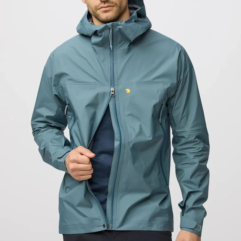 Fjallraven Men's Bergtagen GTX Lite Jacket Nimbus Blue-11