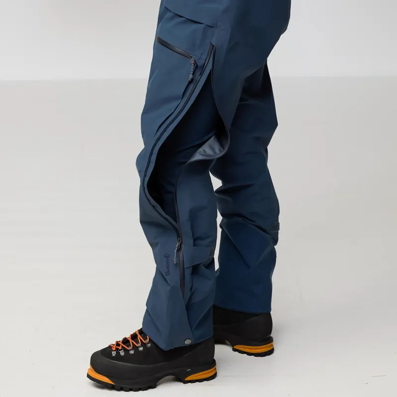 Fjallraven Men's Bergtagen GTX Pro Trousers Mountain Blue-9
