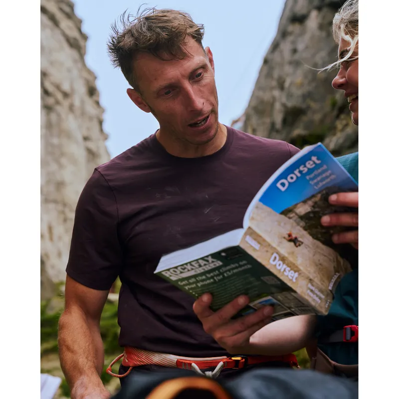 Montane Men's Alhena T-Shirt Garnet-6