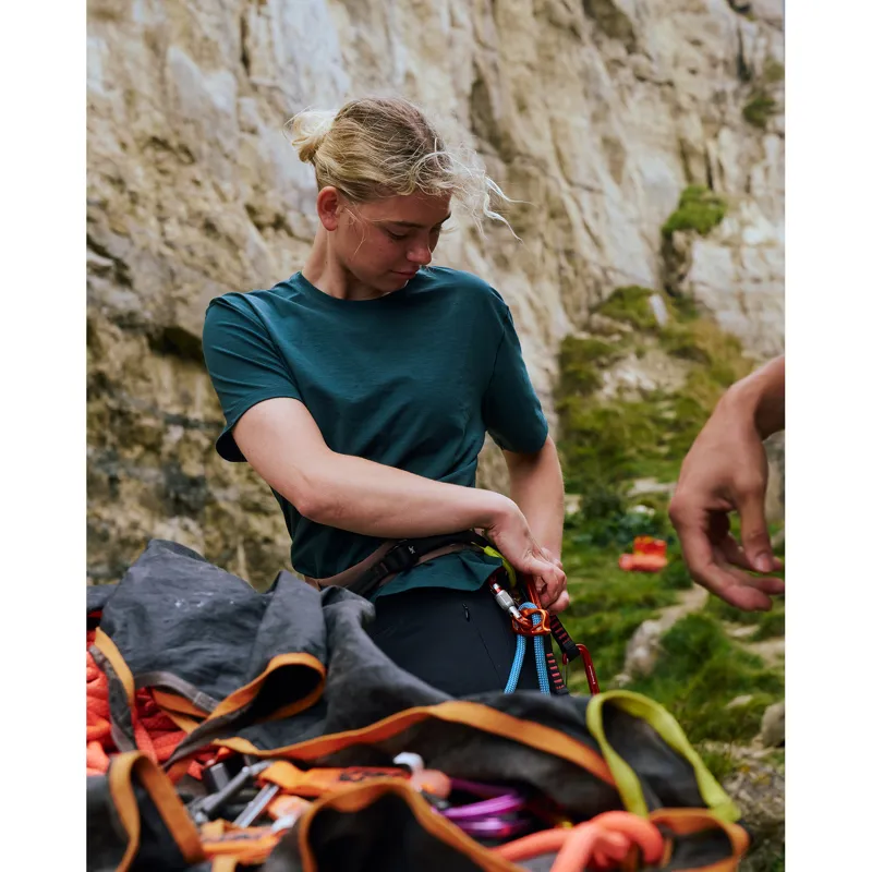 Montane Women's Alhena T-Shirt Deep Forest-6