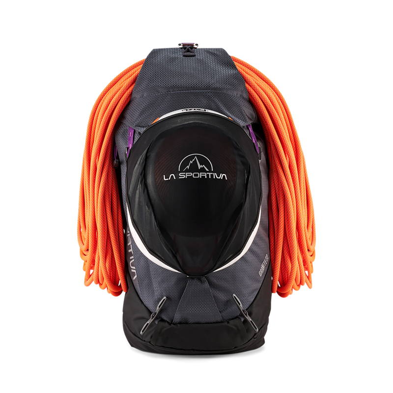 La Sportiva Granite 22 Mountaineering Backpack Onyx / Black