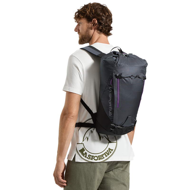 La Sportiva Granite 22 Mountaineering Backpack Onyx / Black-3