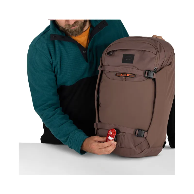 Osprey Metron 24 Pack Black/Anchor Blue-8