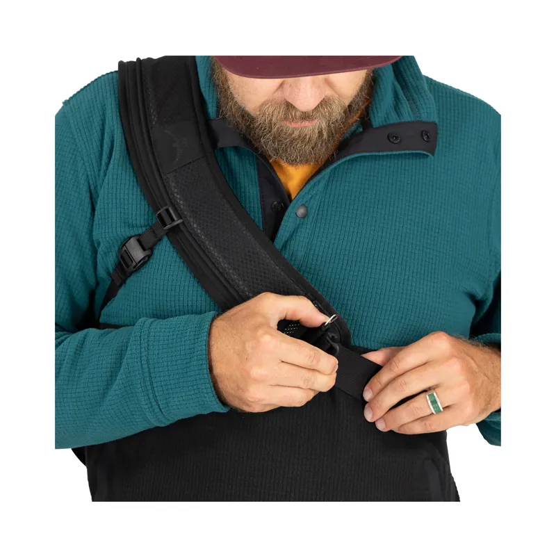 Osprey Metron 18 Messenger Black/Anchor Blue-6