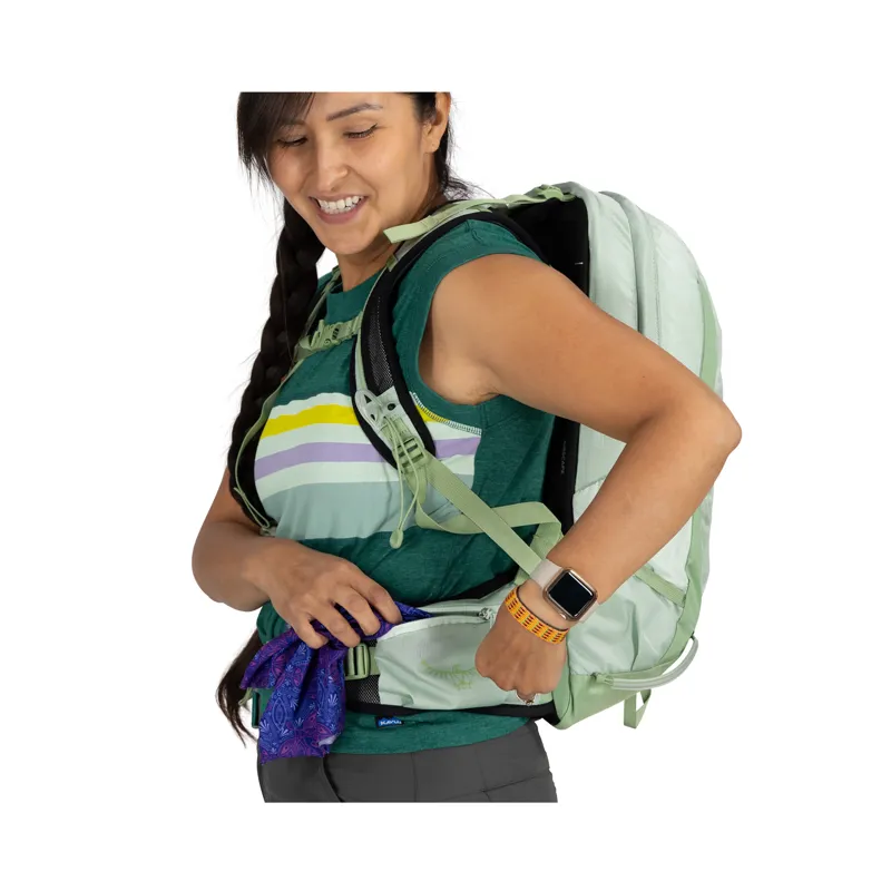 Osprey Women's Tempest 11 Frosty Mint Green/Botanica-4