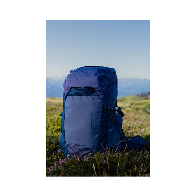 Osprey Women's Tempest 26 Anchor Blue/Atlas Blue-12