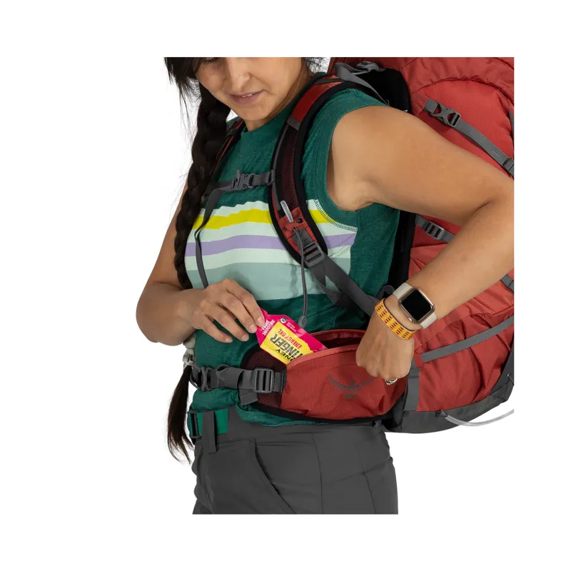 Osprey Women's Tempest 33 Red Pampas/Coal Grey-5