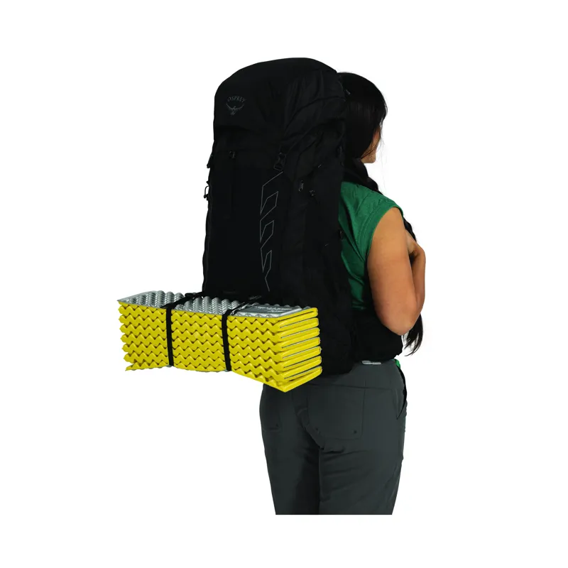 Osprey Women's Tempest 44 Red Pampas/Coal Grey-4