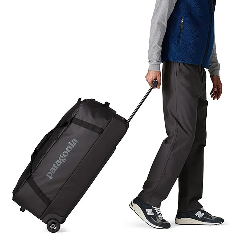 Patagonia Black Hole Wheeled Duffel 100L Black/Black-2