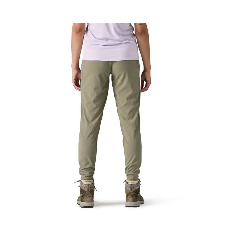 Patagonia Women's Terrebonne Joggers River Rock Green-5