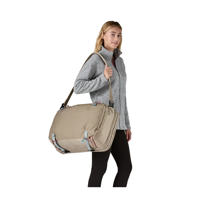 Patagonia Black Hole MLC Backpack Black/Black-3