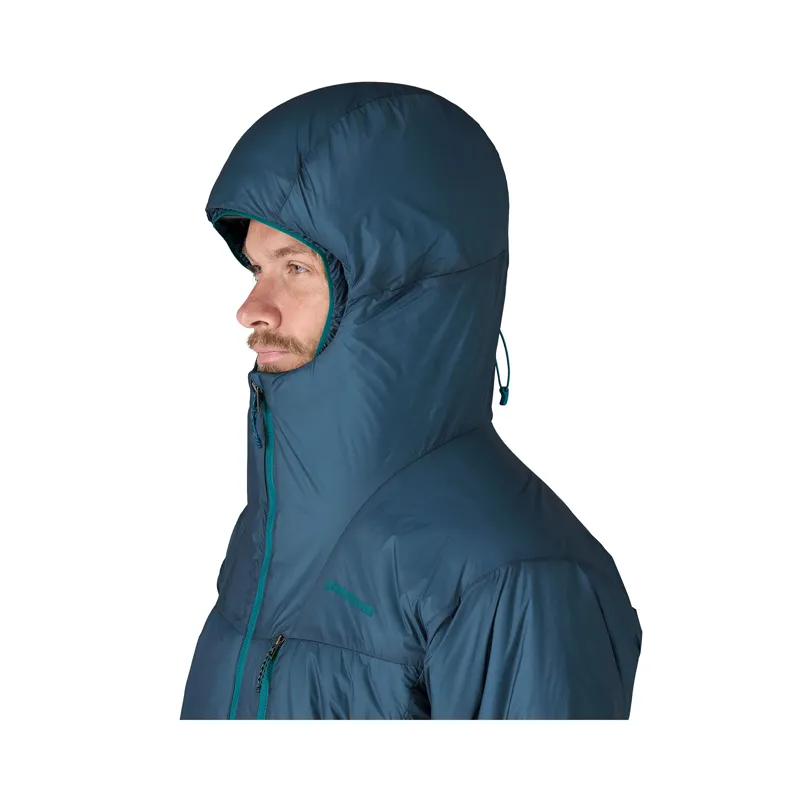 Patagonia Men's DAS Parka Black/P6 Blue-4