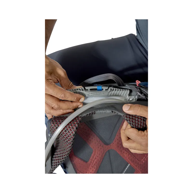 Rab Protium 20 Anthracite-9