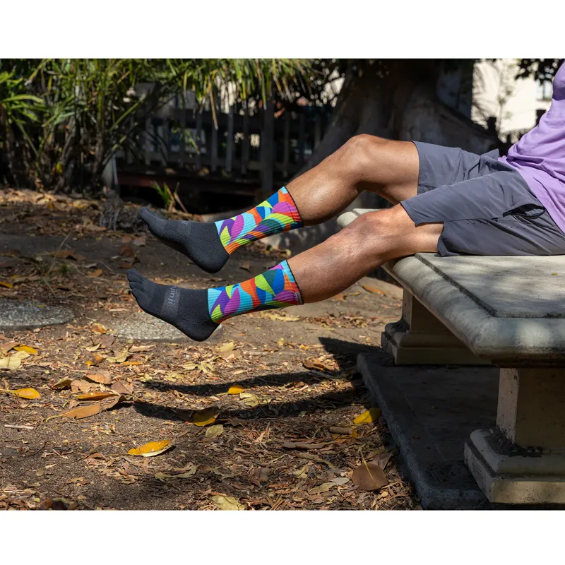 Injinji Spectrum Trail Midweight Crew Toe Socks Verdure-4