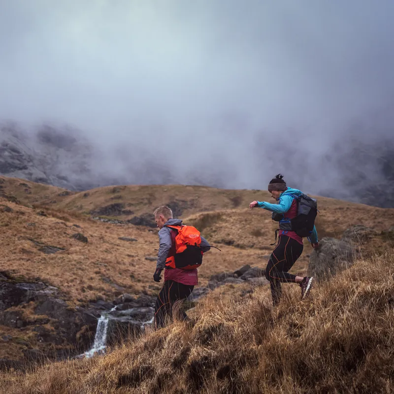 OMM Phantom 18 Running Vest Pack Black-3