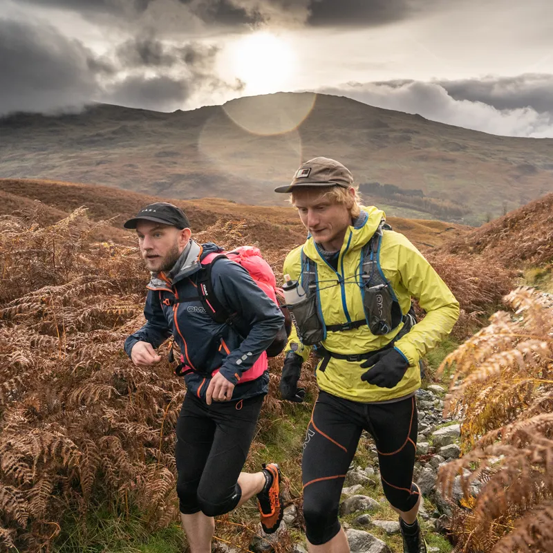 OMM Phantom 18 Running Vest Pack Black-5