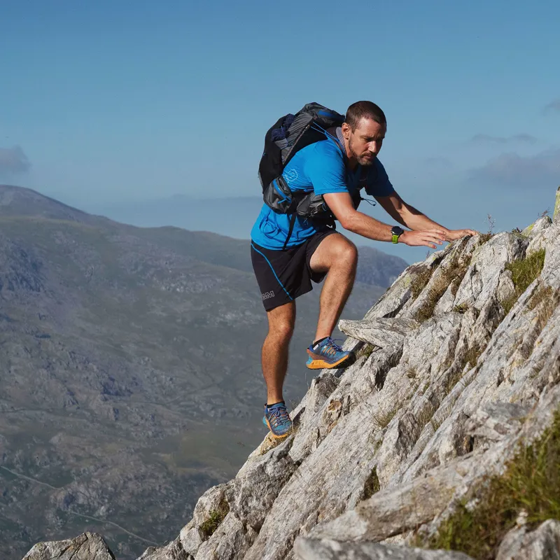 OMM Phantom 18 Running Vest Pack Black-9