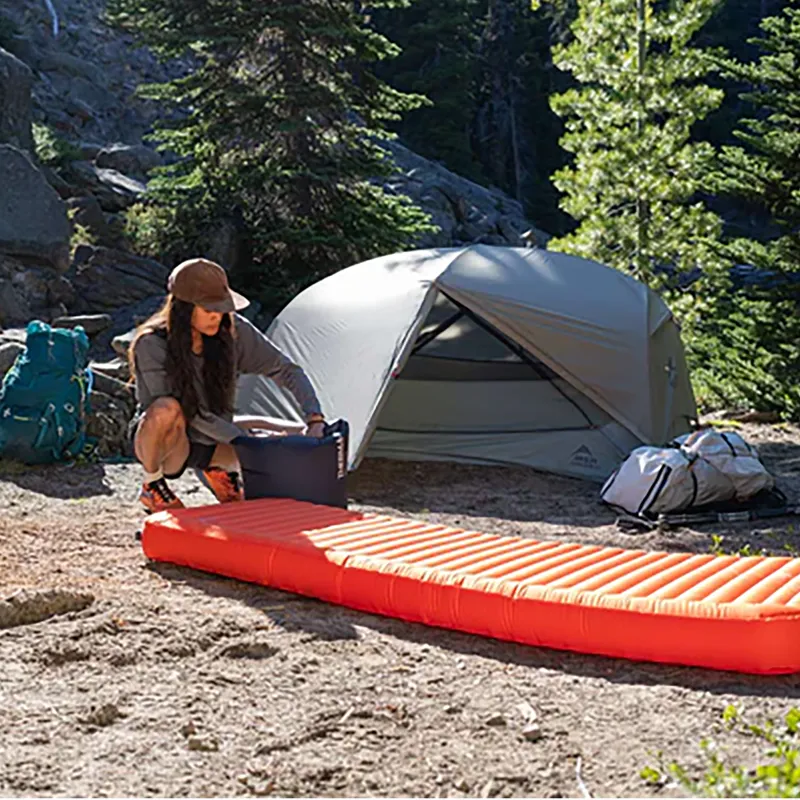 Therma-A-Rest NeoLoft Regular Sleeping Pad Ember-8