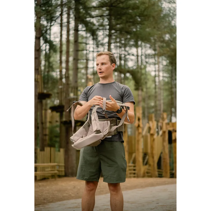 Osprey Poco Soft Child Carrier LT Tan Concrete-10