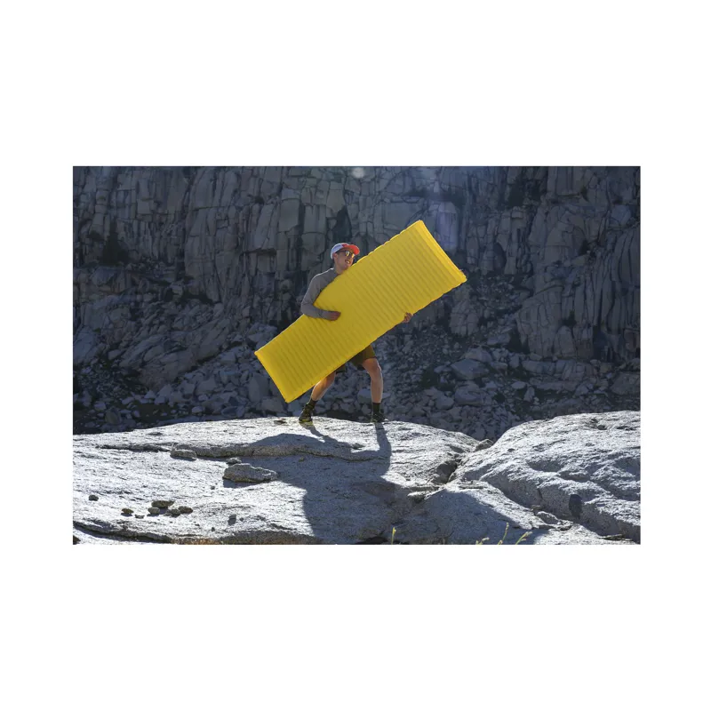 Therm-A-Rest NeoAir Xlite NXT MAX Solar Flare L-4