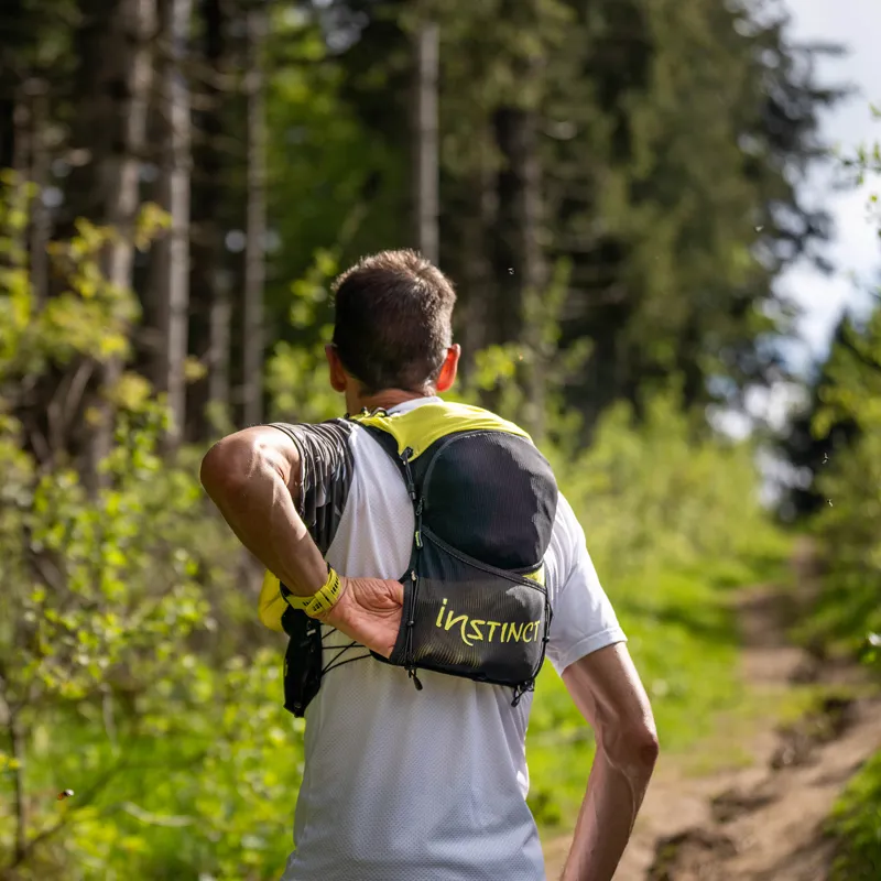 Instinct X 10 Trail Running Vest Black/Green-6