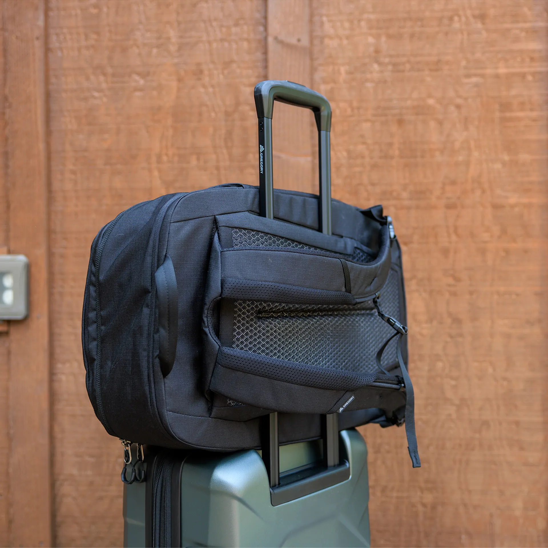 gregory 40l travel backpack Supply Adventure Travel/Gear Organization Duffel Bag, Tuckable Straps, Packable, Water-Repellent, Obsidian Black : Sports & Outdoors but packs like a suitcase Gregory Border Carry On 40l