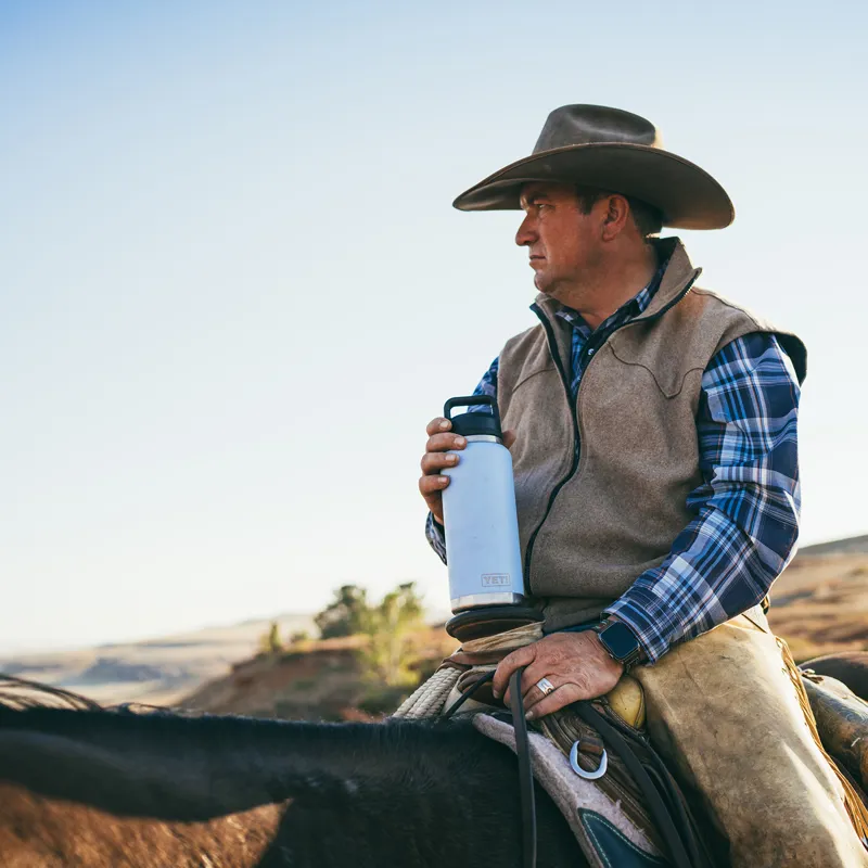 YETI Rambler 26oz Bottle Big Sky Blue-2