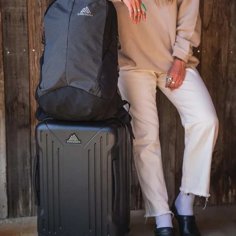 Gregory Alpaca Wheeled Duffel 40L Obsidian Black-10