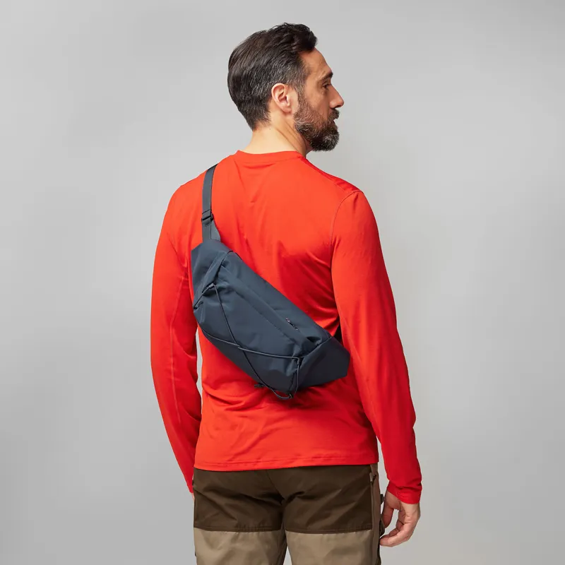 Fjallraven Abisko Trek 65 Black-11