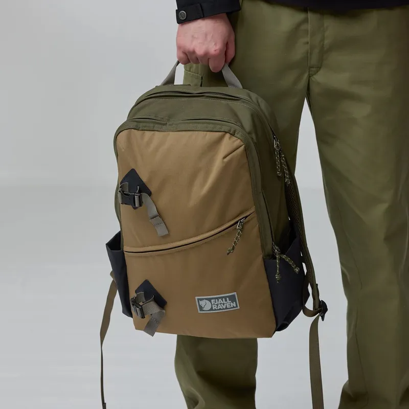 Fjallraven Vardag Backpack 17 Coal Black-5