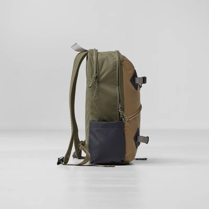 Fjallraven Vardag Backpack 17 Green/ Clay-10