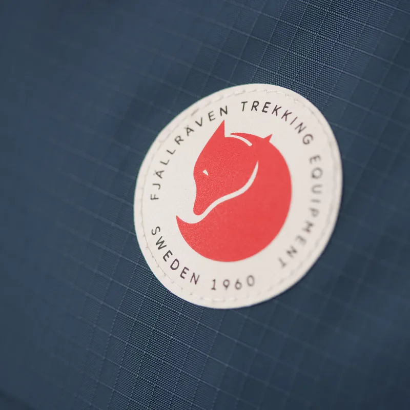 Fjallraven Abisko Hike 35 Black-11