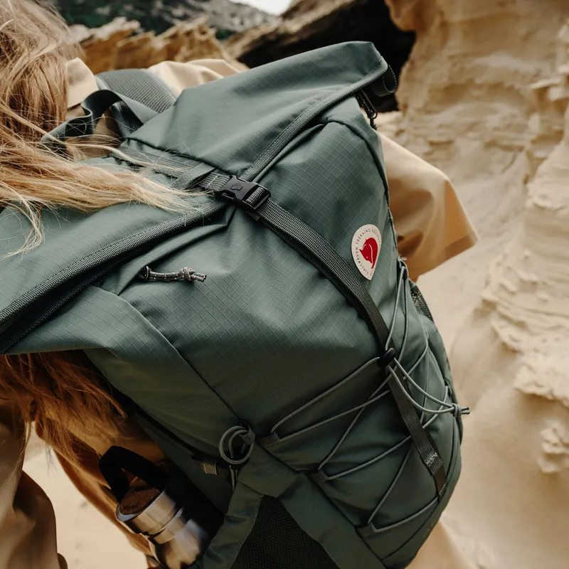 Fjallraven Abisko Hike Foldsack Black-9