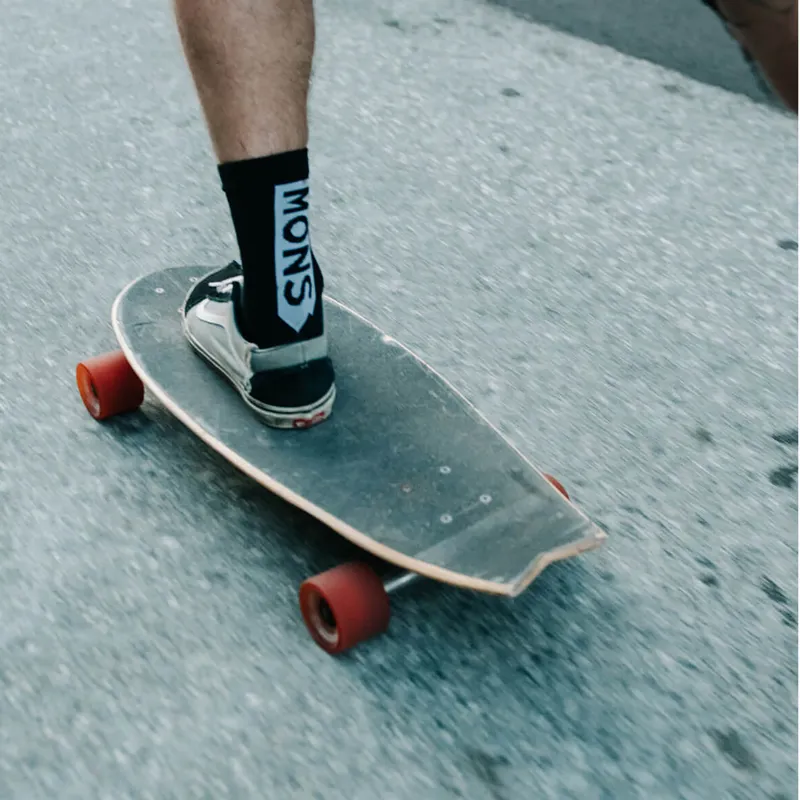 Mons Royale Unisex Atlas Merino Crew Socks Black-2