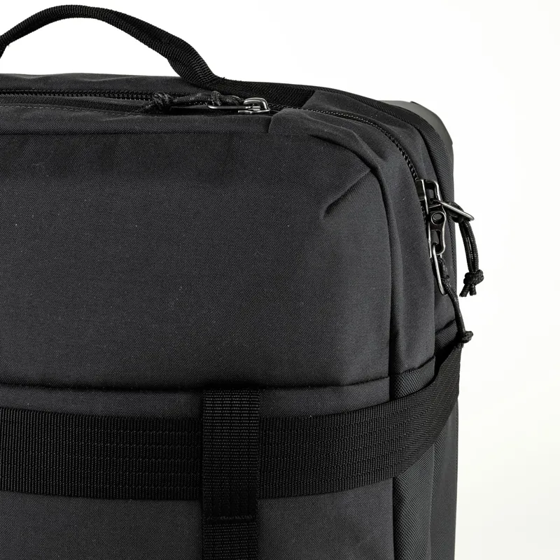 Fjallraven Farden Roller 35 Coal Black-3