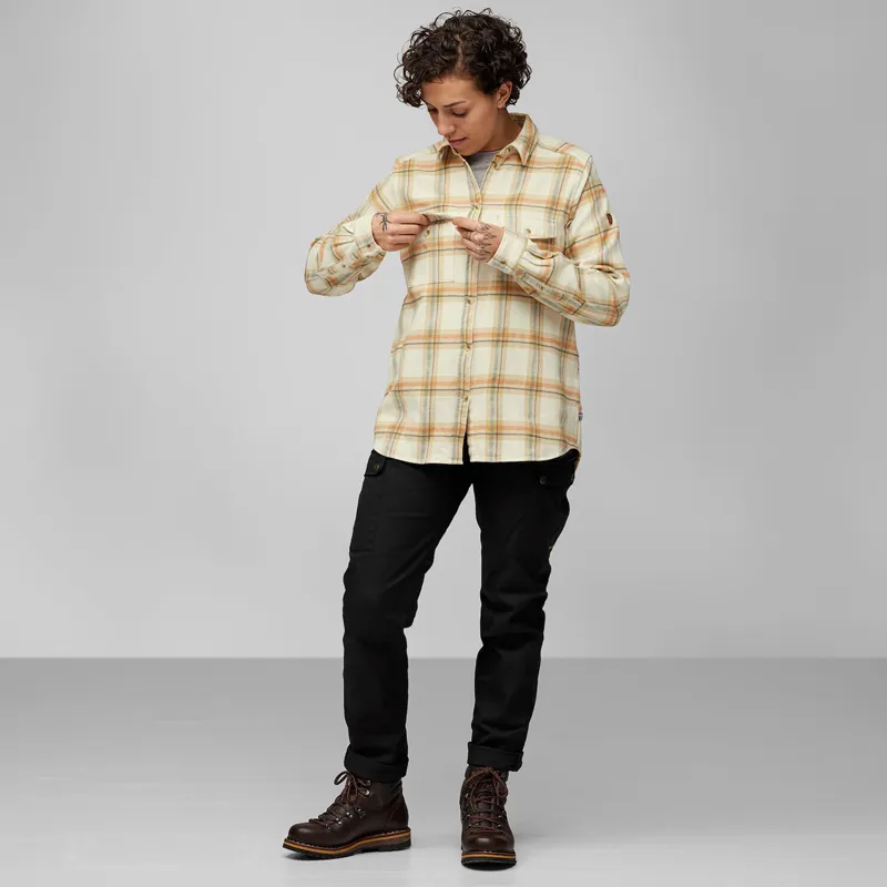 Fjallraven Women's Ovik Heavy Flannel Shirt Dawn Blue/ Breeze Blue-5