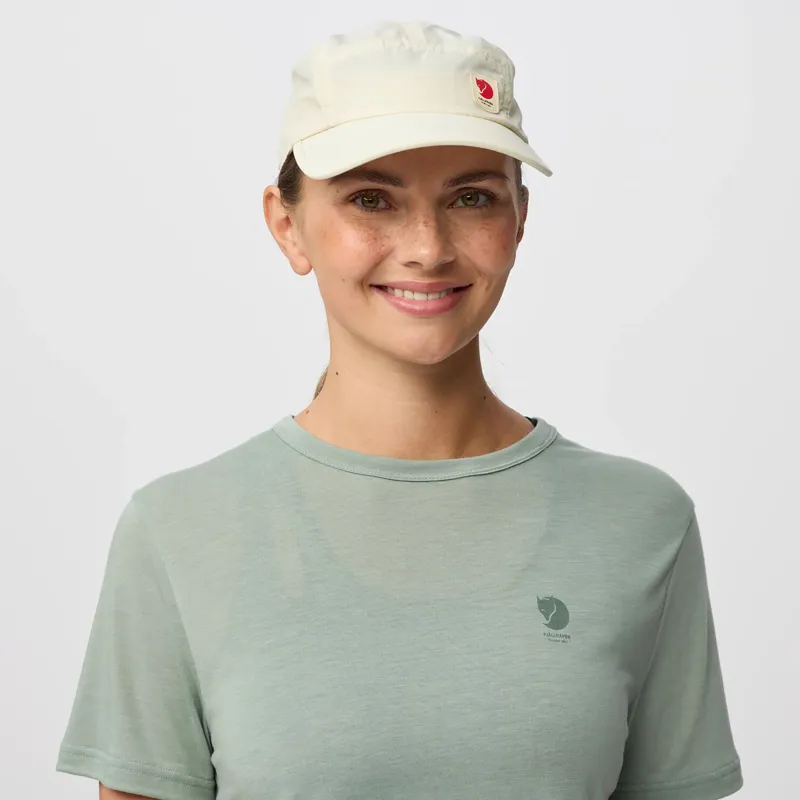 Fjallraven Women's High Coast Short Sleeve T-Shirt Eggshell-3