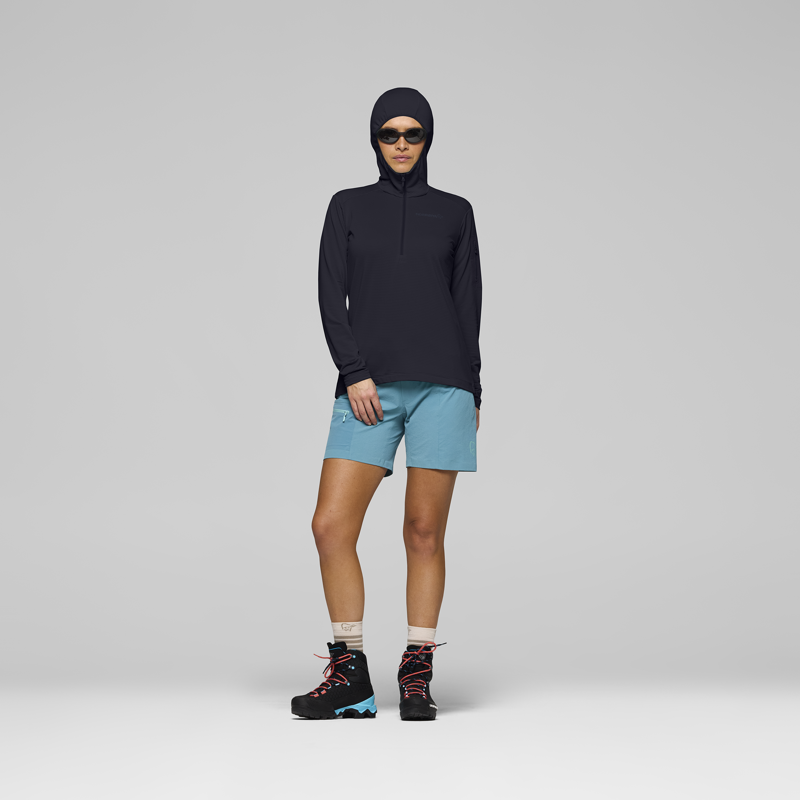 Norrona Women's Falketind Warm1 Hooded Fleece Caviar Black-5
